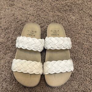 Janie and jack braided sandals size 11